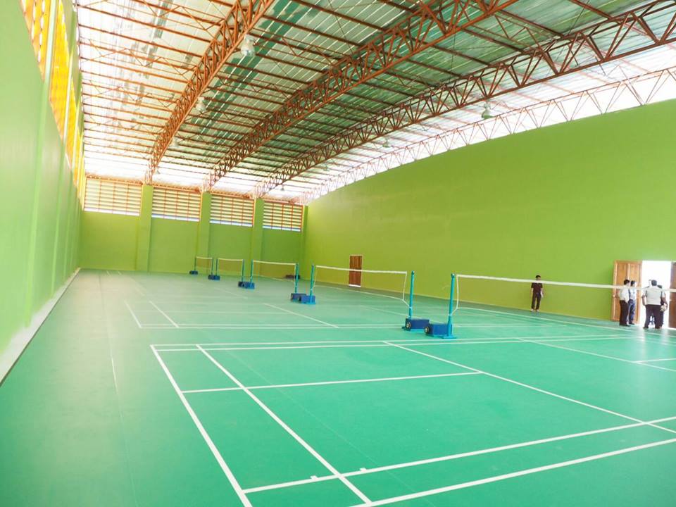 สนามแบดมินตัน